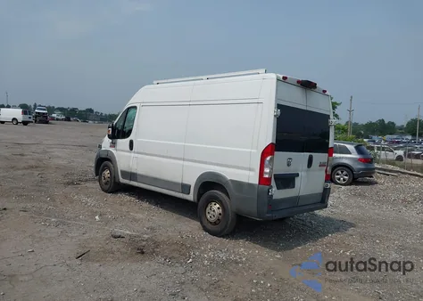 2016 Ram Promaster 1500 из США, поврежденный, VIN 3C6TRVBG2GE105562
